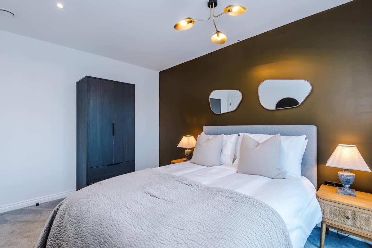 Leeds Centre - Luxury 2 Bed * Bradford (West Yorkshire)