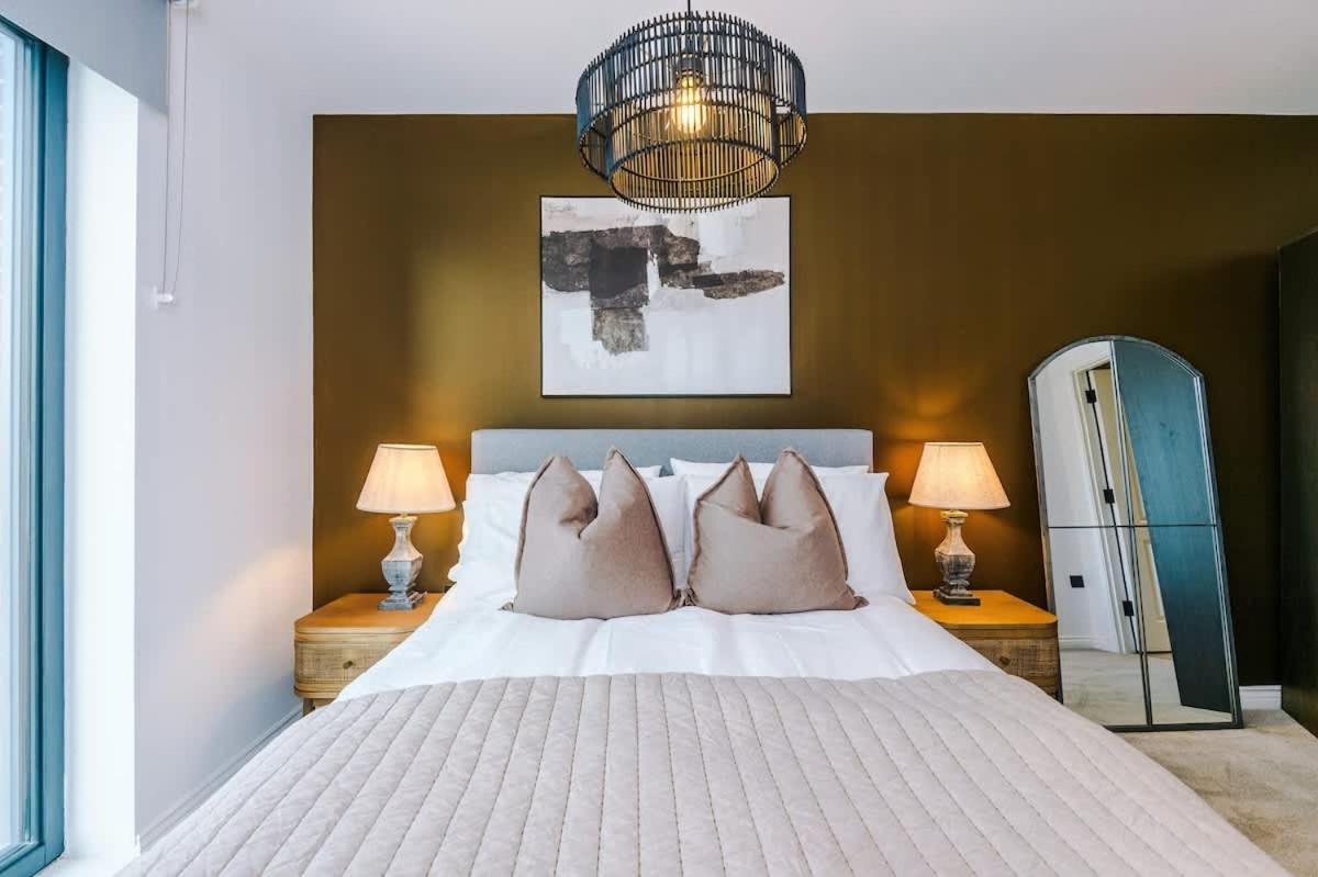 Leeds Centre - Luxury 2 Bed *
